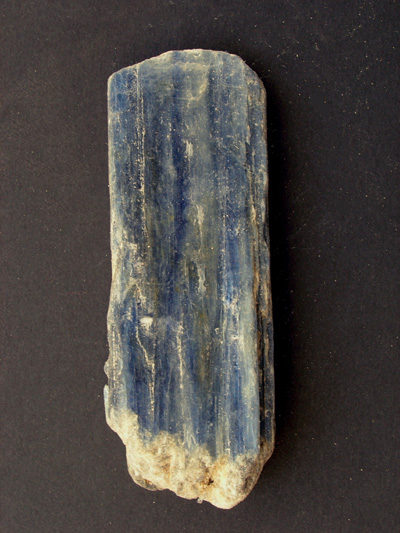 Kyanite (Cyanite) or Disthene