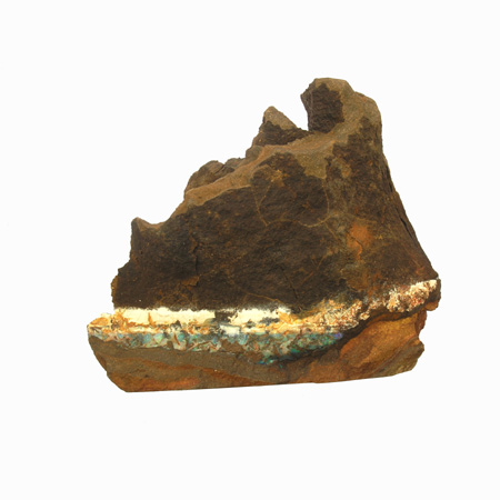 Spécimen d'opale Boulder