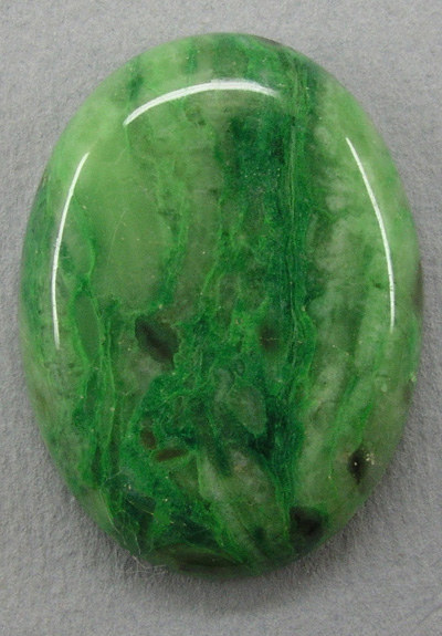 JADE (Jadeite-Albite ou Maw-sit-sit) CAB101