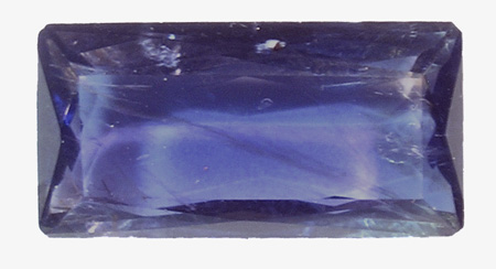 Iolite (Cordiérite) IX47