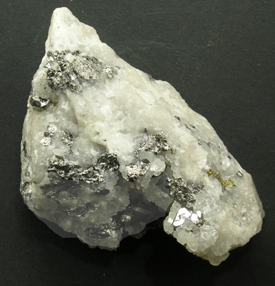 Carrollite, (Carrolite) cyistal on calcite gang M1062