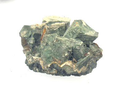 Néphélite ou Néphéline et les grenats Schorlomite M1593