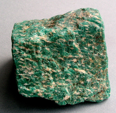 Rough amazonite M75