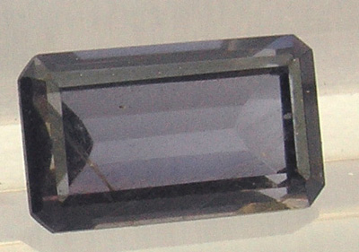 Iolite (Cordiérite)