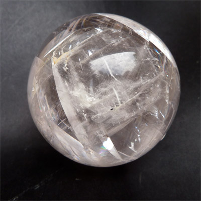 Sphère de cristal de roche SPH1