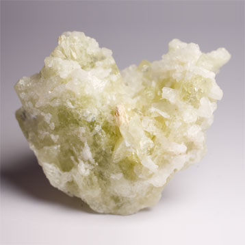 Brazilianite 2.8 x 2.7 cm