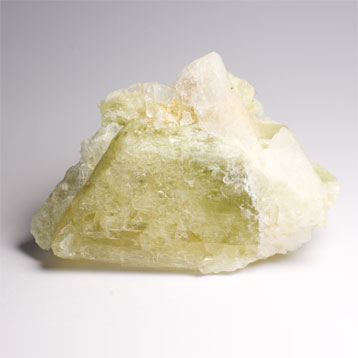 Brazilianite 4.1 x 2.7 cm