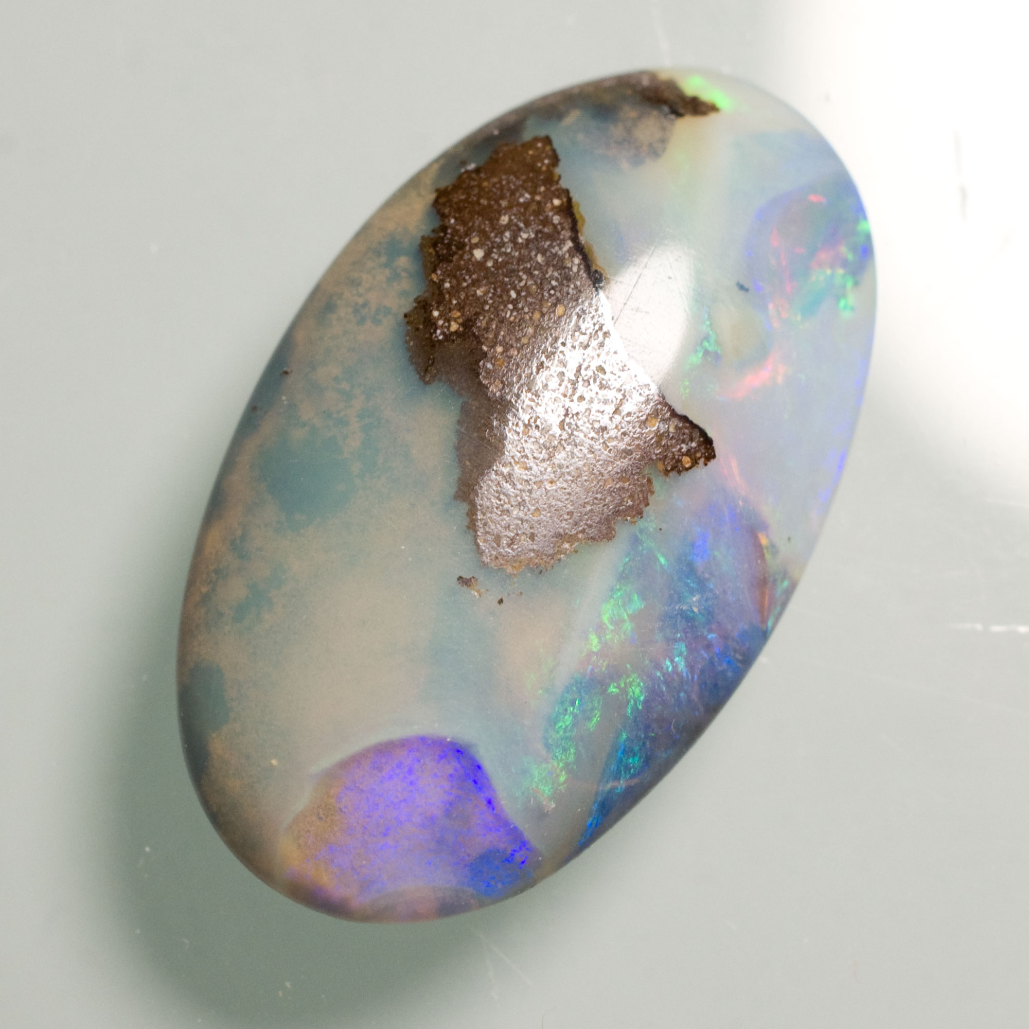 5593 Opale Boulder Ovale Bleu Violette Verte 8 7ct 22 25x13