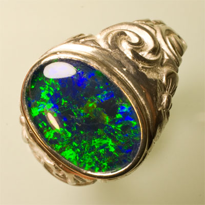 Bague chevalière argent triplet d\'opale vert bleu 14x10mm taille 56